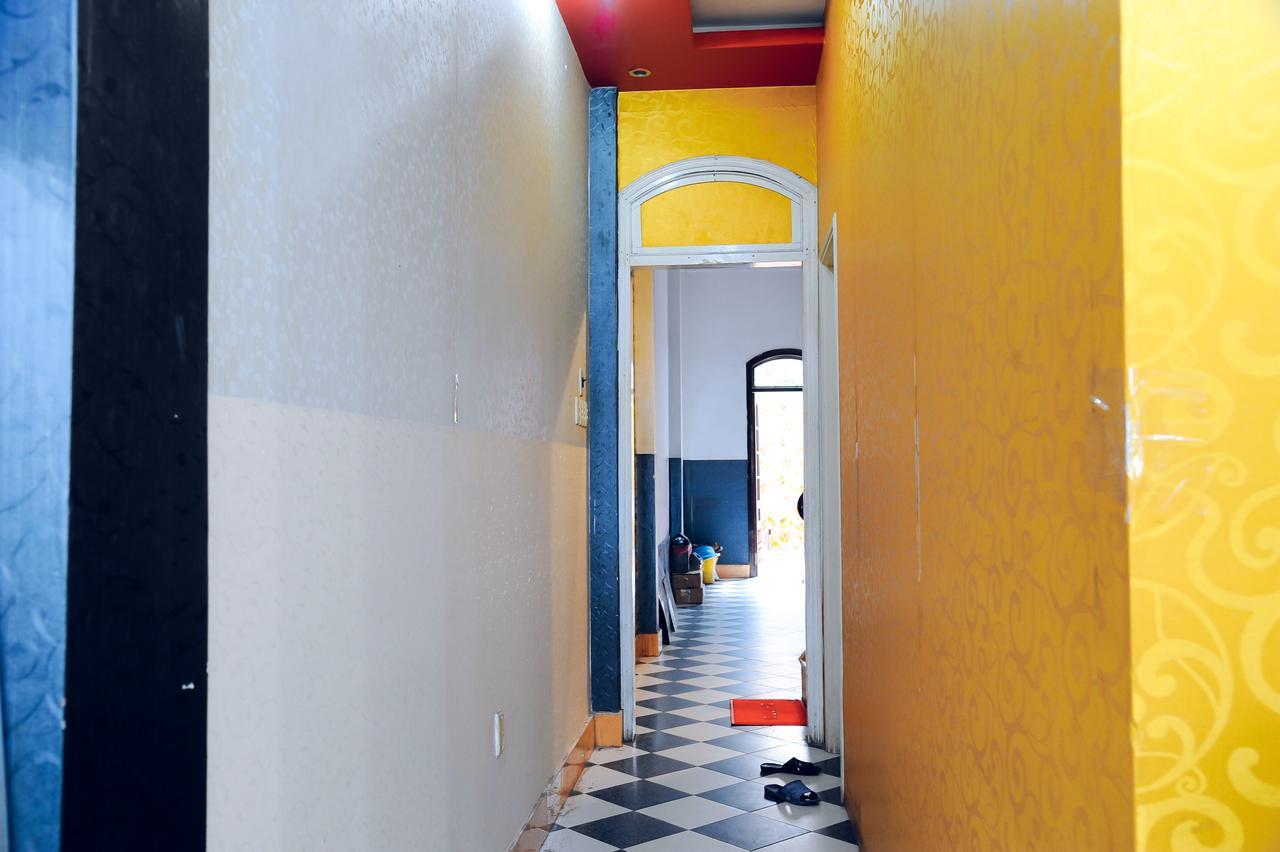 Queen Homestay Хюэ Экстерьер фото